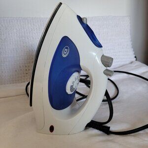 Durabrand Steam Iron TSK-7538S lightweight dial TESTED-WORKS clothes crafts EUC